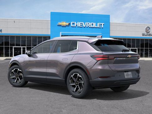 New 2026 Chevrolet Equinox EV LT image 27