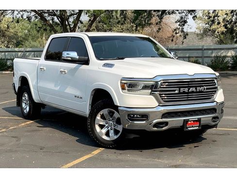 Used 2021 RAM 1500 Laramie w/ Off Road Group image 2