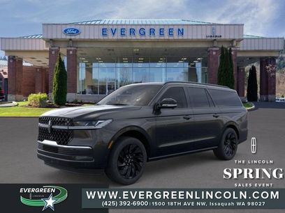 New 2026 Lincoln Navigator L Reserve w/ Jet Appearance Package