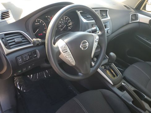 Used 2017 Nissan Sentra S image 14