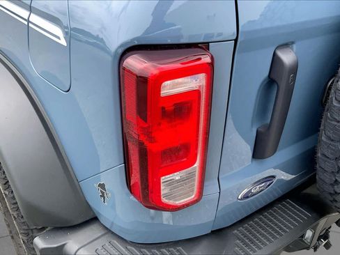 Used 2025 Ford Bronco Heritage Edition AWD/4WD image 28