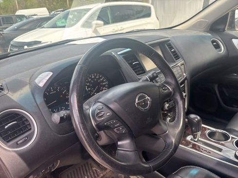 Used 2015 Nissan Pathfinder Platinum w/ Cargo Package AWD/4WD image 33
