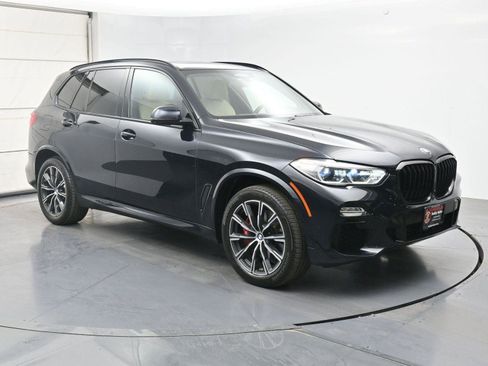Used 2021 BMW X5 xDrive40i w/ M Sport Package AWD/4WD image 27