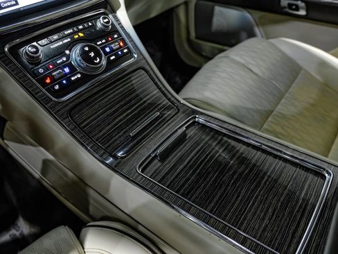 Used 2017 Lincoln Continental Black Label w/ Rear-seat Package AWD/4WD image 26