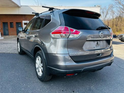Used 2016 Nissan Rogue SV AWD/4WD image 4