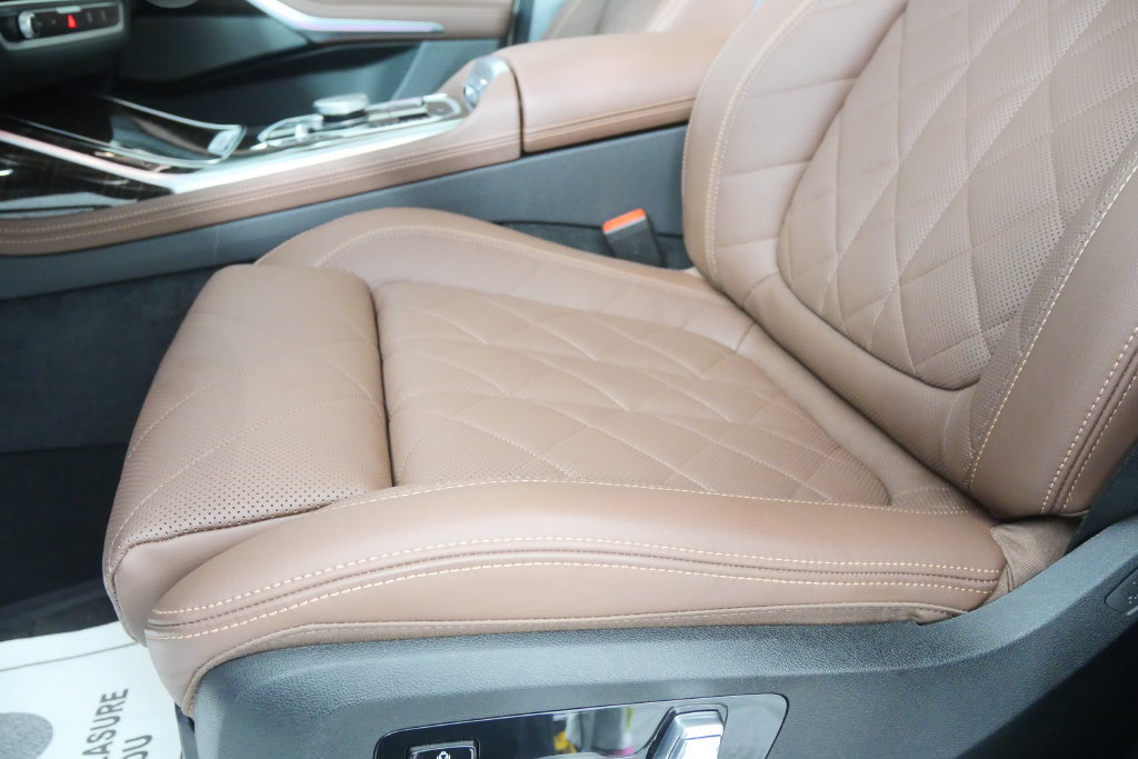 Certified 2024 BMW X7 xDrive40i AWD/4WD image 10