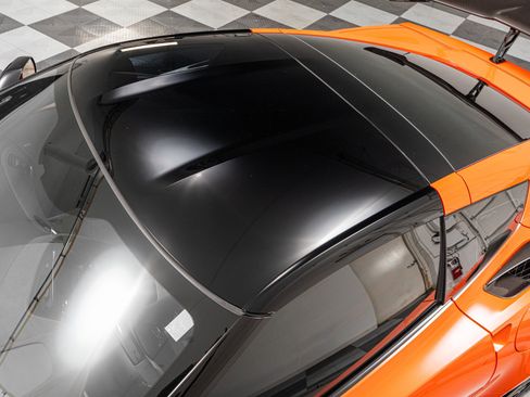 Used 2019 Chevrolet Corvette ZR1 RWD image 18