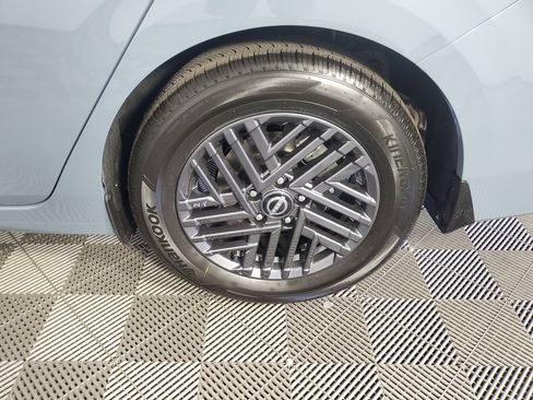 New 2026 Nissan Sentra SV w/ SV Convenience Package FWD image 31