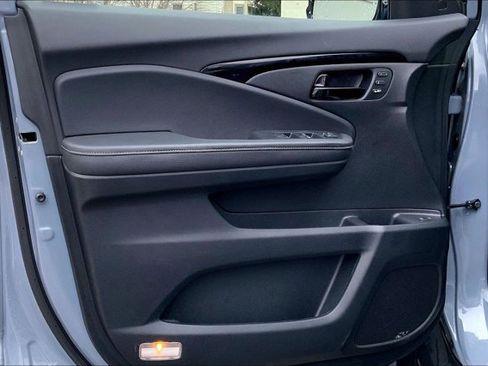 Used 2022 Honda Passport Elite image 23