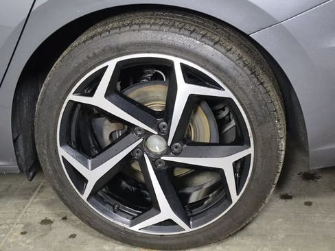 Used 2022 Volkswagen Passat 2.0T R-Line FWD image 37