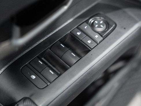 Used 2024 Toyota Tacoma Limited w/ Limited Package (LT) image 43