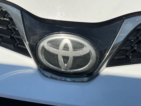 Used 2019 Toyota Sienna SE Premium AWD/4WD image 13