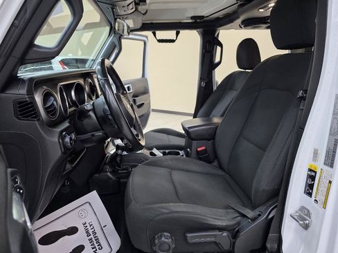 Used 2021 Jeep Wrangler Unlimited Sport AWD/4WD image 16