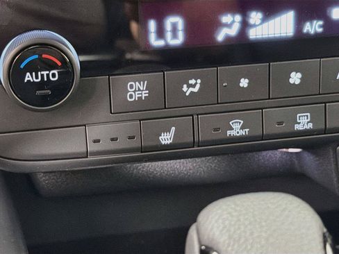 New 2026 Subaru Outback Limited AWD/4WD image 23