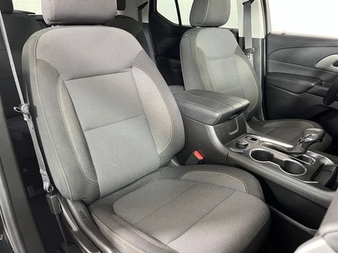 Used 2021 Chevrolet Traverse LT AWD/4WD image 41