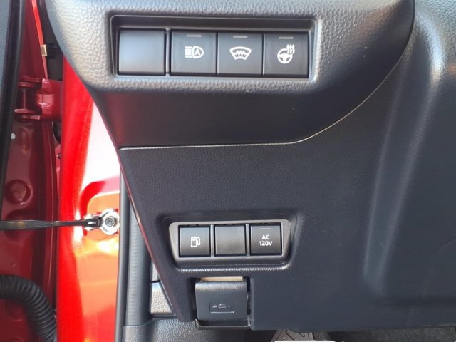 Certified 2026 Toyota Prius Plug-In Hybrid FWD image 7