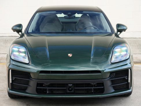 Used 2025 Porsche Panamera 4S w/ Premium Package AWD/4WD image 57