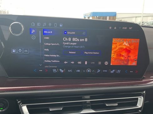 Used 2024 Chevrolet Traverse RS w/ LPO, Floor Liner Package image 27