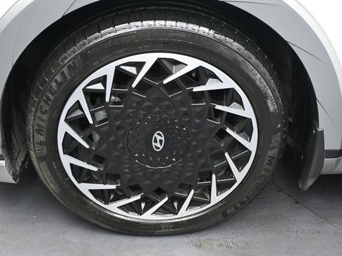 Used 2024 Hyundai Ioniq 5 Limited image 38