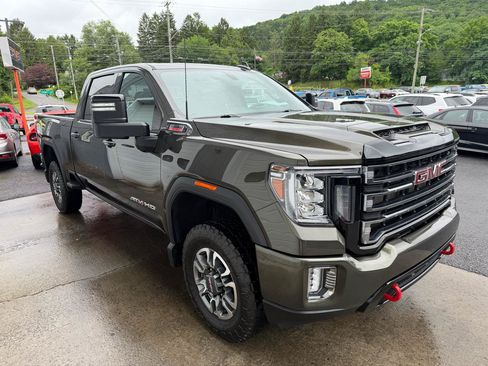 Used 2023 GMC Sierra 3500 AT4 w/ Gooseneck/5TH Wheel Package AWD/4WD image 3