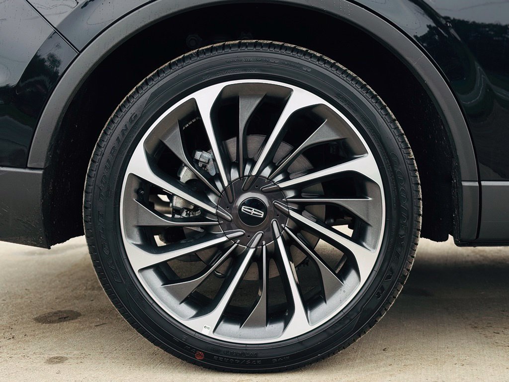 Used 2026 Lincoln Aviator Reserve AWD/4WD image 26