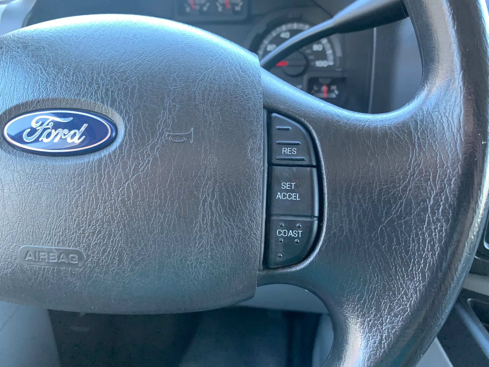 Used 2017 Ford E-450 and Econoline 450 Super Duty w/ Power Windows & Locks Group RWD image 13