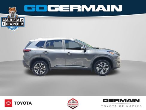 Used 2023 Nissan Rogue SV w/ SV Premium B Package FWD image 8