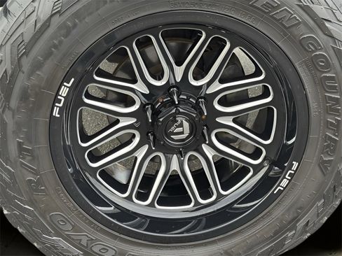 Used 2018 Chevrolet Silverado 1500 LT image 35