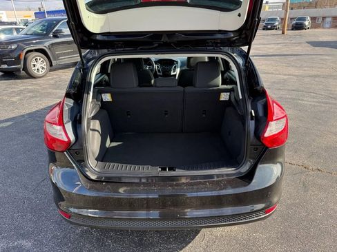 Used 2014 Ford Focus SE w/ SE Winter Package image 7