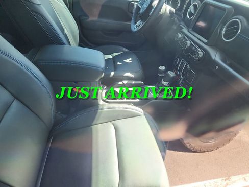 Used 2023 Jeep Wrangler Unlimited Rubicon 4xe w/ Cold Weather Group image 4