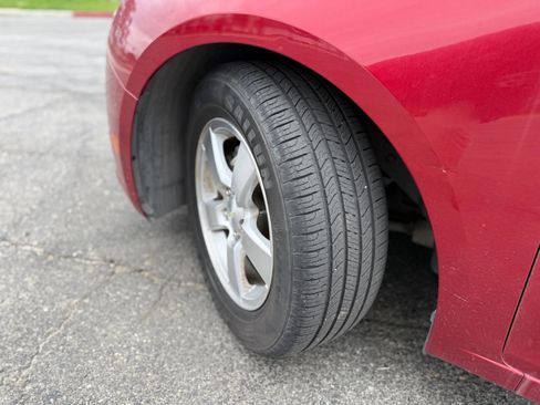 Used 2012 Chevrolet Cruze LT image 9