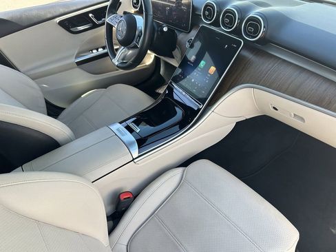 Used 2025 Mercedes-Benz C 300 4MATIC Sedan image 14