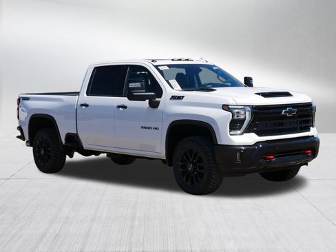 New 2026 Chevrolet Silverado 3500 LTZ w/ LTZ Plus Package image 7