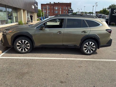 Used 2024 Subaru Outback Limited AWD/4WD image 20