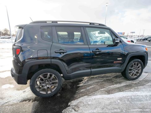 Used 2016 Jeep Renegade 75th Anniversary image 5