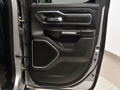Used 2020 RAM 1500 Laramie image 31