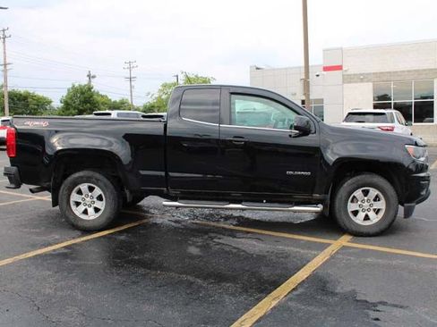 Used 2020 Chevrolet Colorado W/T w/ WT Convenience Package AWD/4WD image 5