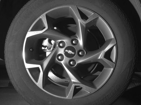 Used 2025 Chevrolet Trax LT w/ LT Convenience Package FWD image 18