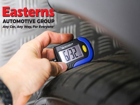 Used 2022 Tesla Model Y Performance image 26