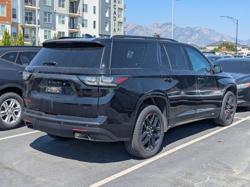 Used 2018 Chevrolet Traverse Premier w/ Redline Edition AWD/4WD image 4