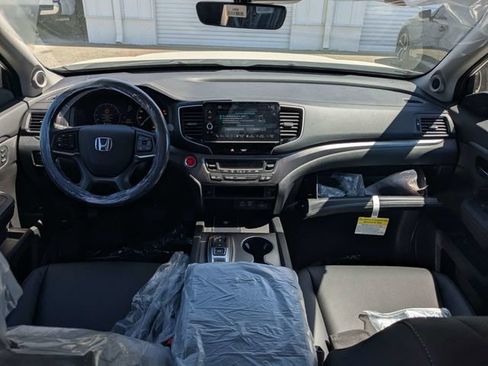 New 2026 Honda Ridgeline RTL image 14