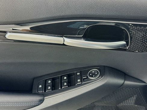 Used 2023 Kia Seltos S image 16