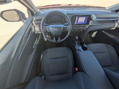 Used 2025 Toyota Camry LE FWD image 16