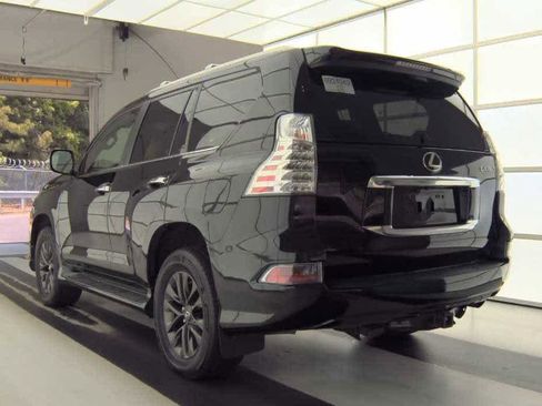 Used 2020 Lexus GX 460 Premium w/ Premium Package AWD/4WD image 6