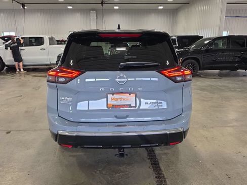 Used 2024 Nissan Rogue Platinum w/ Platinum Premium Package AWD/4WD image 7