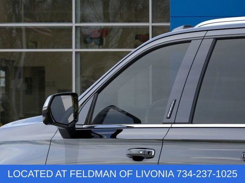 New 2025 Chevrolet Suburban Premier w/ Sun And Tow Package image 12