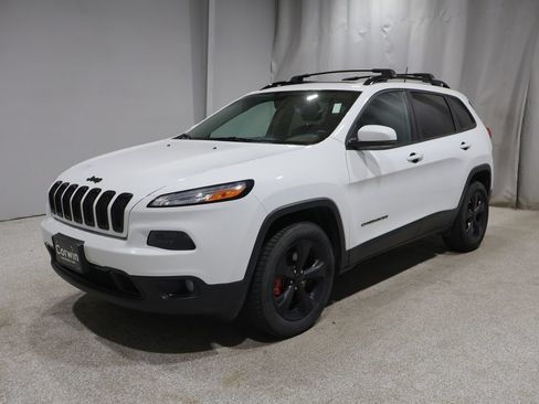Used 2018 Jeep Cherokee Limited w/ High Altitude Package AWD/4WD image 6