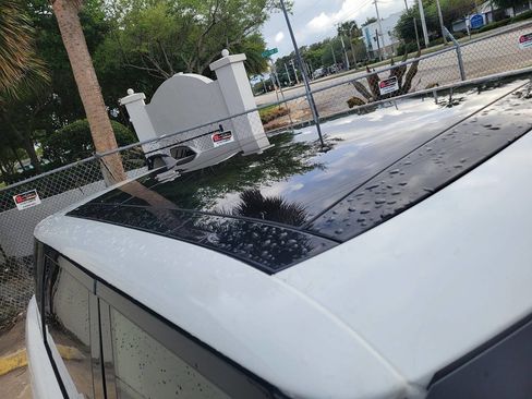 Used 2025 Land Rover Range Rover Sport SE image 13