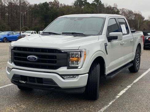 Used 2023 Ford F150 Lariat image 3