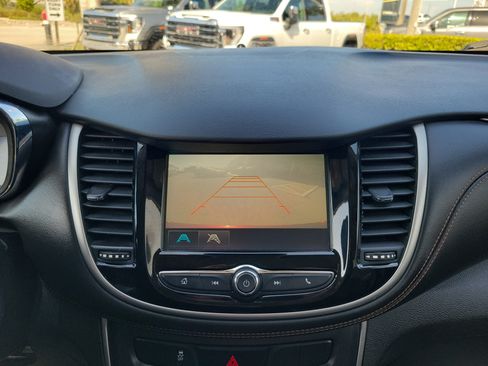 Used 2017 Chevrolet Trax LT FWD image 10